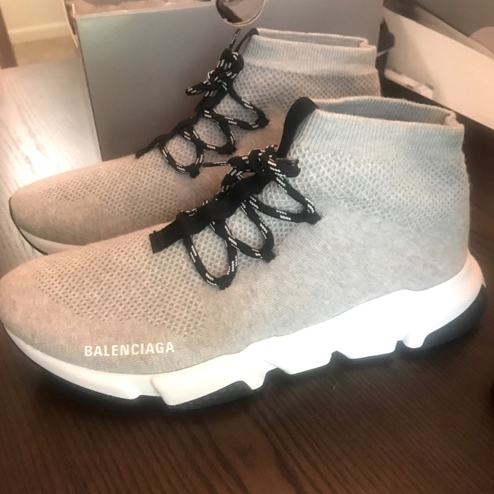 Balenciaga MEN'S SPEED LACE-UP SNEAKER - GREY 11